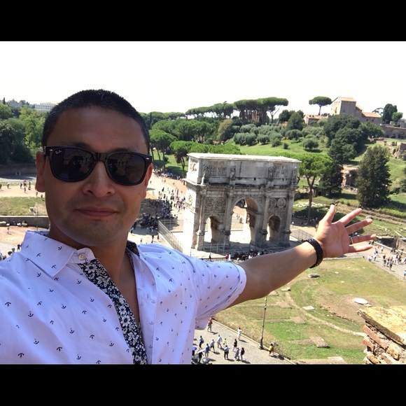 Meet your Posher, Cesar - Picture 3 of 3